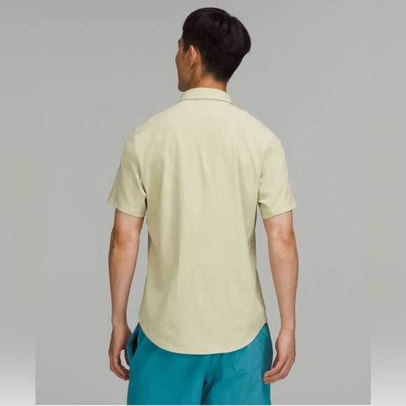 Lululemon Men’s Airing Easy Long Sleeve Shirt Heathered Dew Green - Medium - Picture 9 of 9